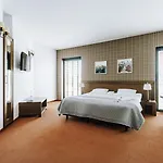Willowa Otel 3*
