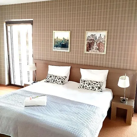 Willowa Hotell